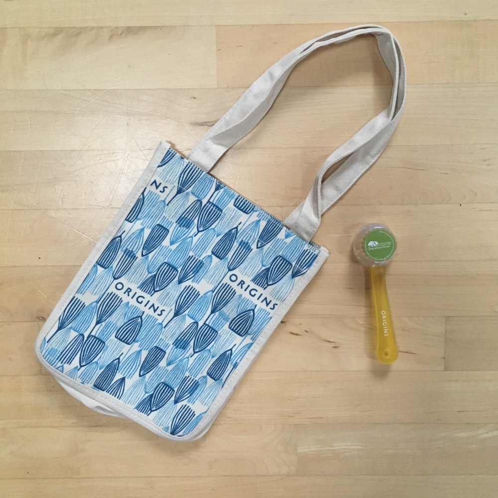 NEW Origins Tote + Facial Brush Set